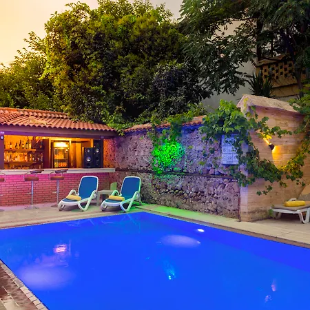 Castle Old Town Hotell Antalya