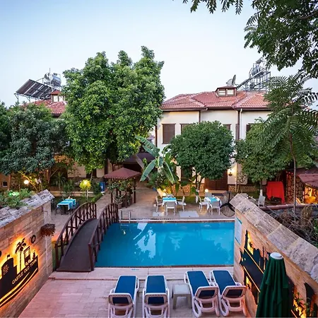 فندق Castle Old Town أنطاليا