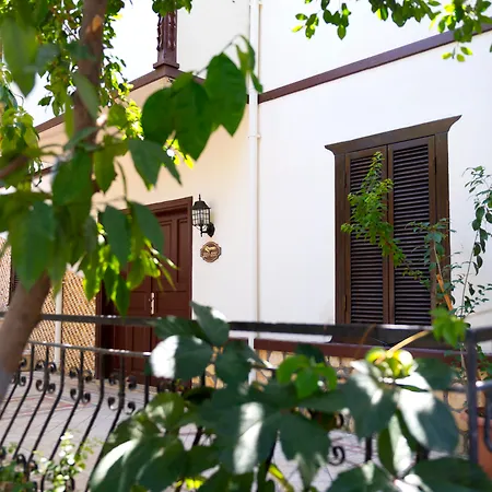 فندق Castle Old Town أنطاليا